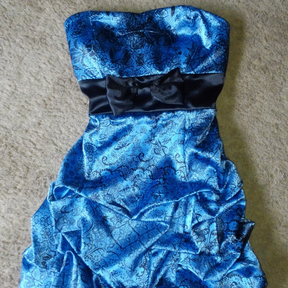Ruby Rox Strapless Formal Ruffled Satin Dress